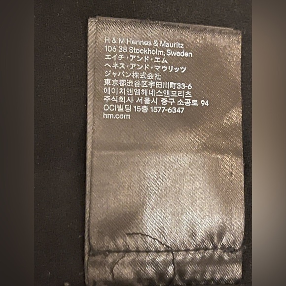 H&M Studio Collection Hand Beaded Cropped Chiffon Top. - Picture 10 of 10